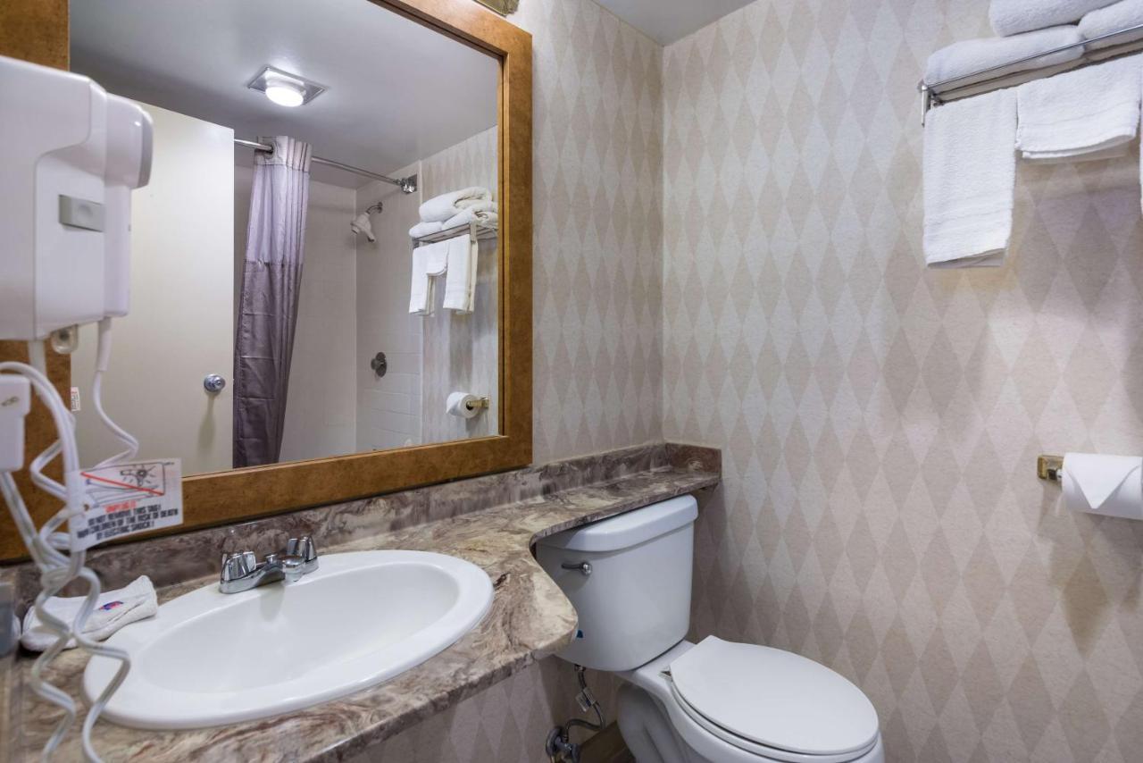 Hotel Oriskany Luaran gambar